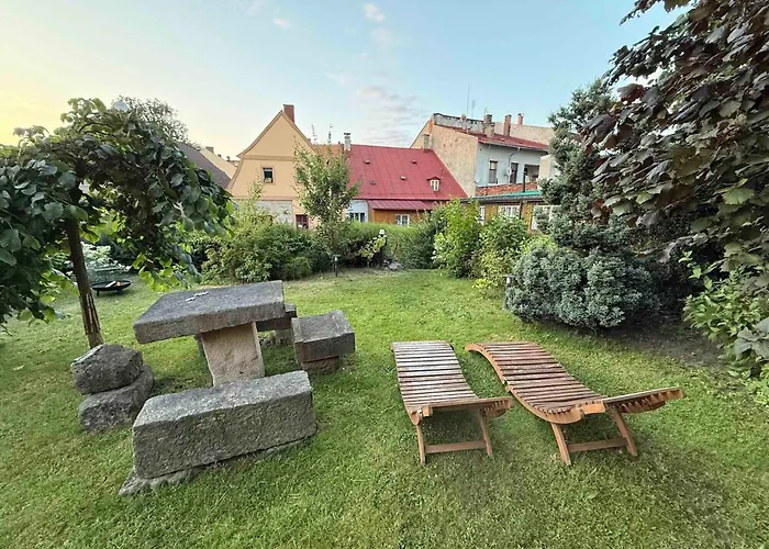 Dum V Centru Česká Kamenice